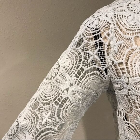 Long sleeve faded blue lace see through top - Picture 9 of 14